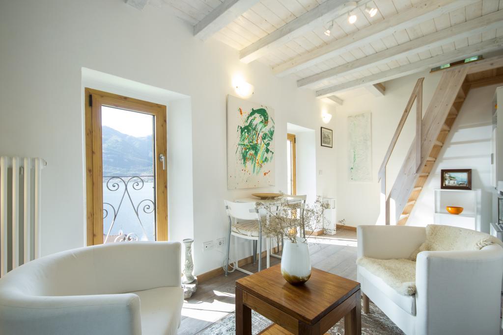 Rustico Vista Lago Lezzeno Exterior foto