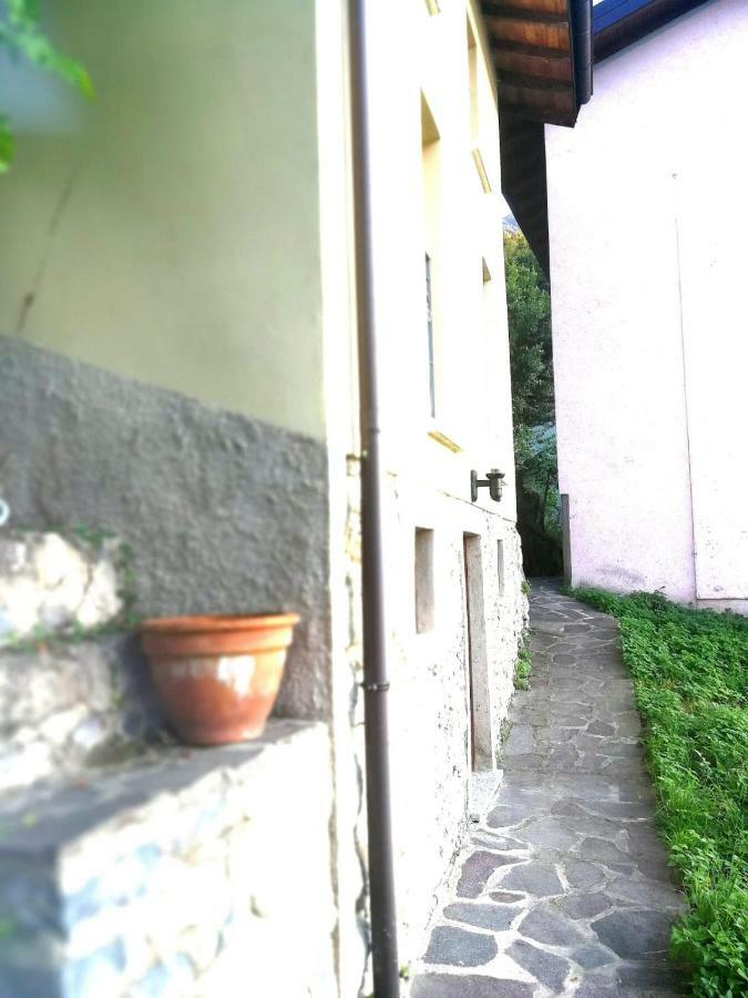 Rustico Vista Lago Lezzeno Exterior foto